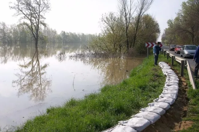 A Gyomaendrődön kialakult kritikus árvízhelyzet miatt
