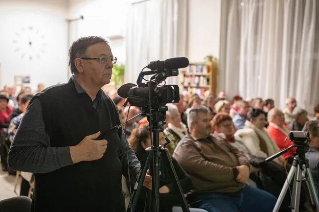 Kalmár János Rejtélyes középkor címmel tartott előadást Gyomaendrődön